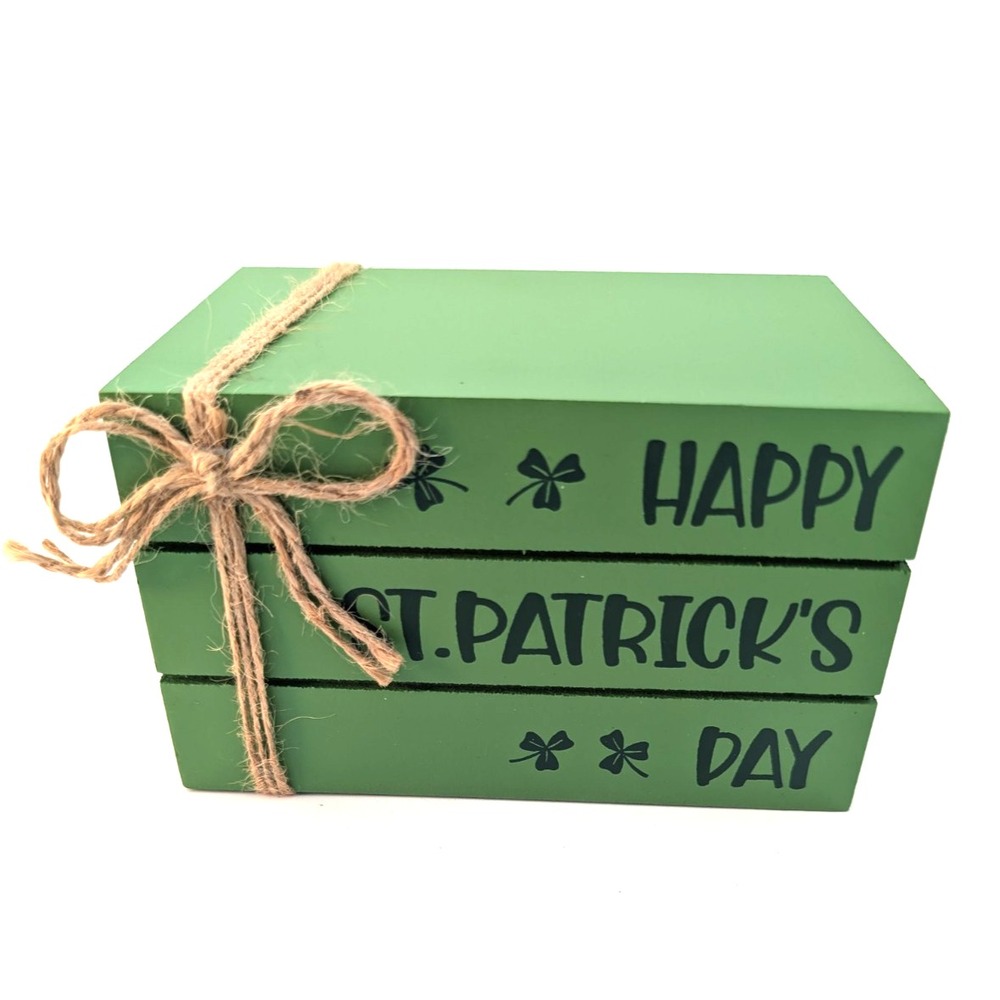 NEW ST PATRICKS DAY LUCK OF THE IRISH STACKED BOOKS HOME OFC ROOM WOOD DECOR